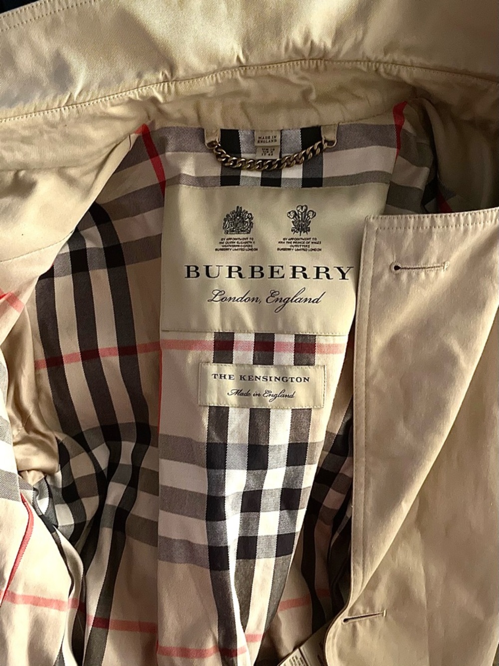 Burberry Beige Trench Coat with Signature Check Lining